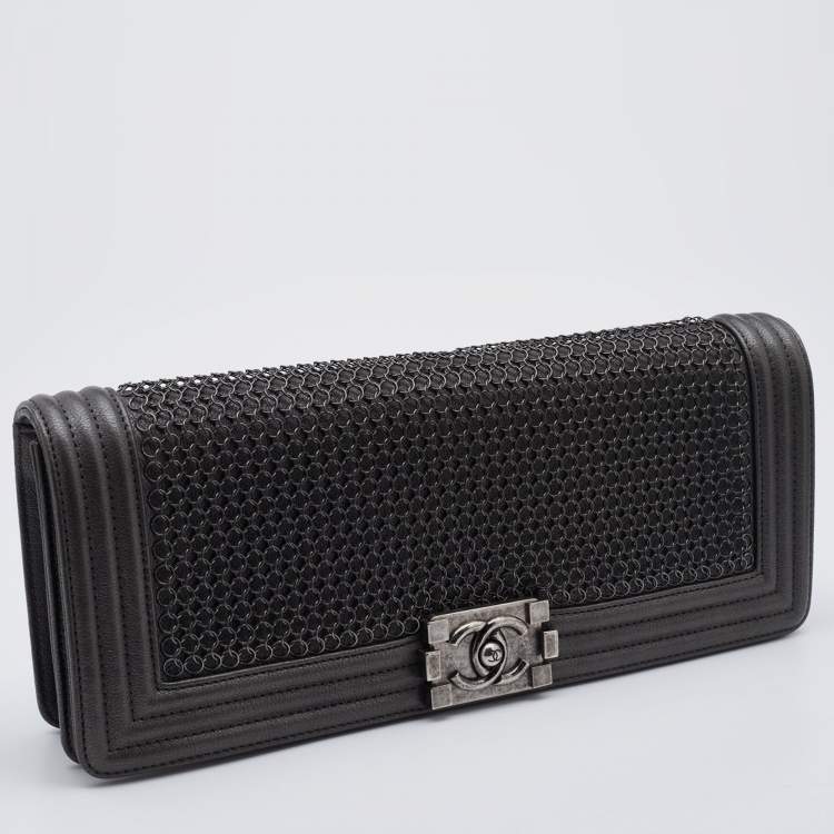 Pre Owned Chanel Metallic Grey Chainmail Leather Boy Clutch