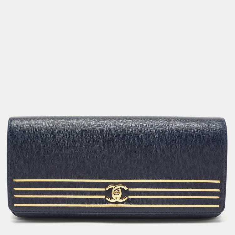 Clutch with chain - Grained shiny calfskin & gold-tone metal, navy blue —  Fashion