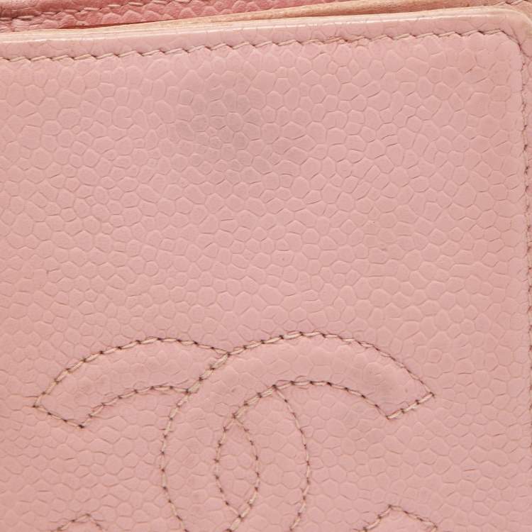 Pre Owned Chanel Light Pink Caviar Leather CC Bifold Card Case