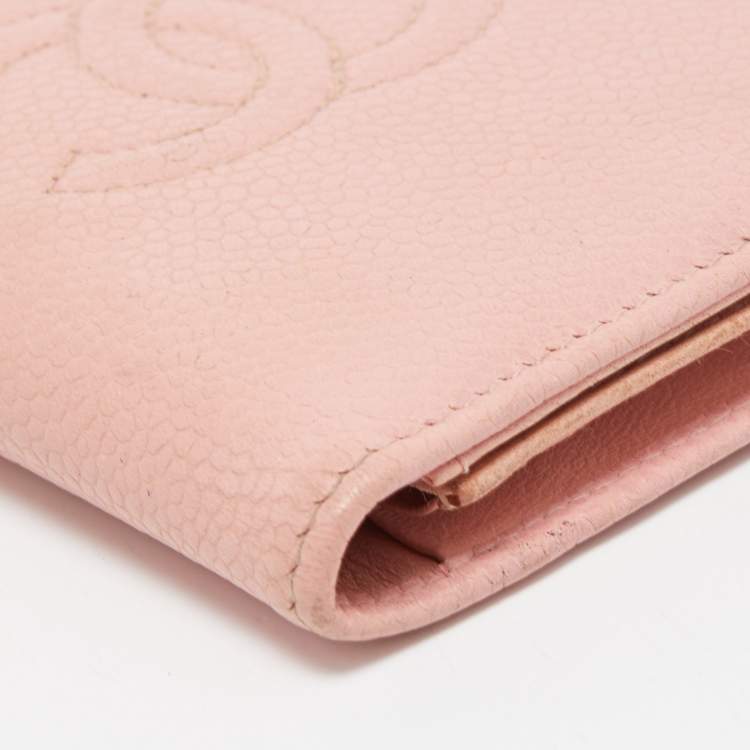 Pre Owned Chanel Light Pink Caviar Leather CC Bifold Card Case