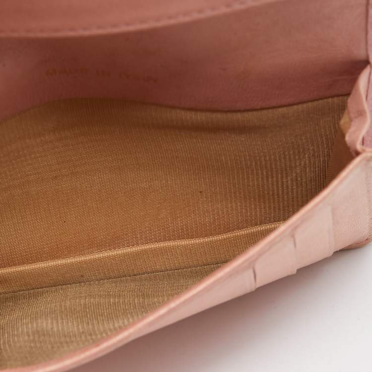 Pre Owned Chanel Light Pink Caviar Leather CC Bifold Card Case