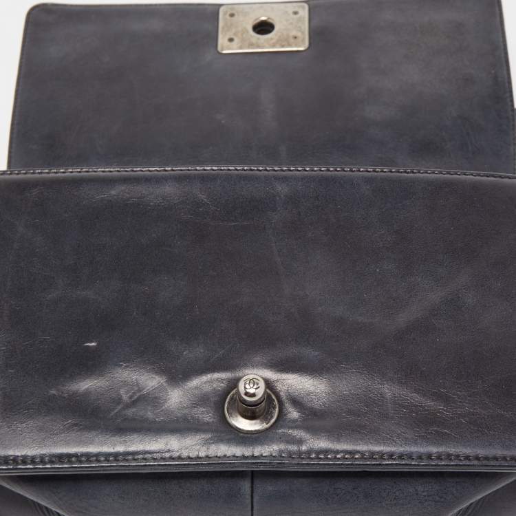 Pre Owned Chanel Navy Blue Quilted Wild Stitched Leather Medium Boy Bag