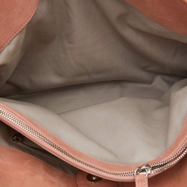 Pre Owned Chanel Light Pink Quilted Iridescent Leather Large Sea Hit Tote