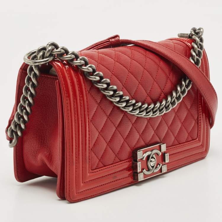Pre Owned Chanel Red Quilted Leather and Patent Medium Boy Flap Bag