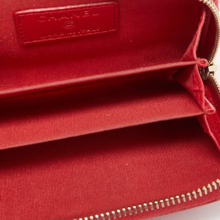 Chanel Red Chevron Quilted Leather Zippy Compact Wallet