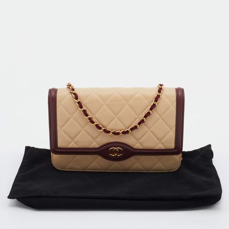 Pre Owned Chanel Beige/Burgundy Quilted Leather Classic Wallet on Chain