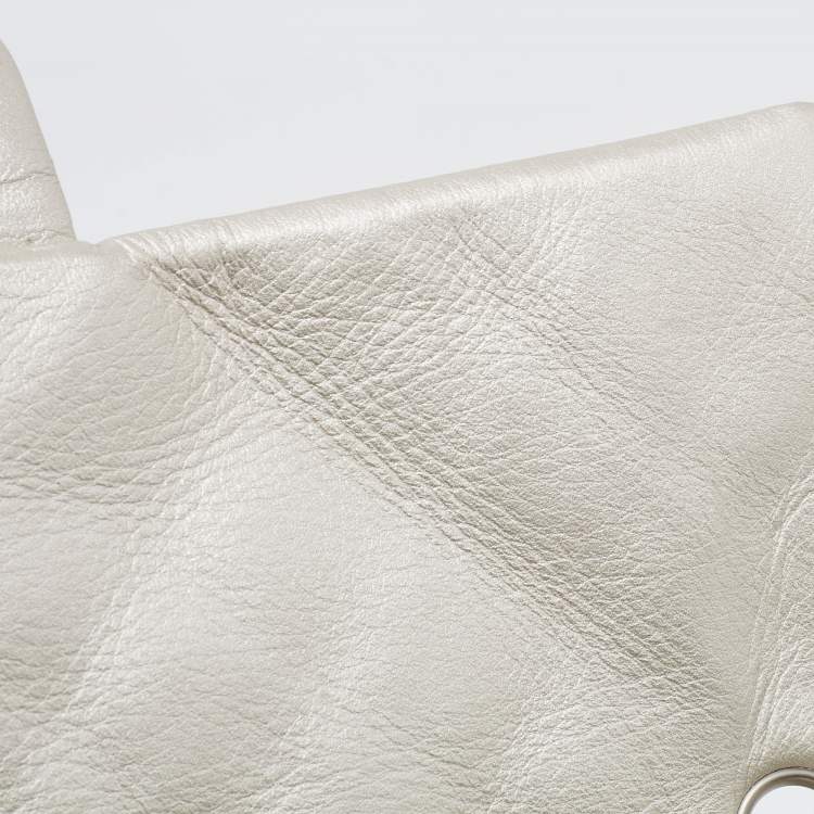 Pre Owned Chanel Metallic Grey Quilted Leather Maxi Classic Single Flap Bag