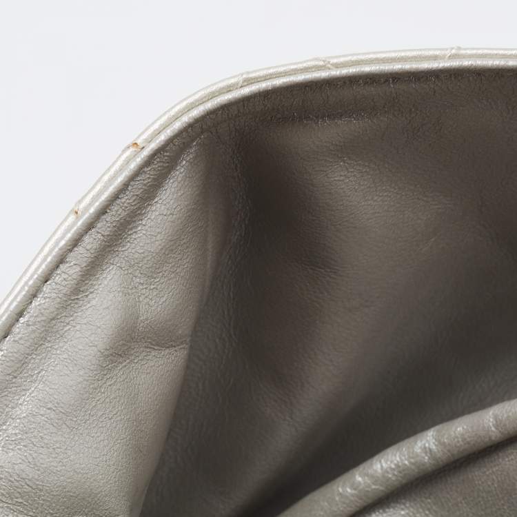 Pre Owned Chanel Metallic Grey Quilted Leather Maxi Classic Single Flap Bag