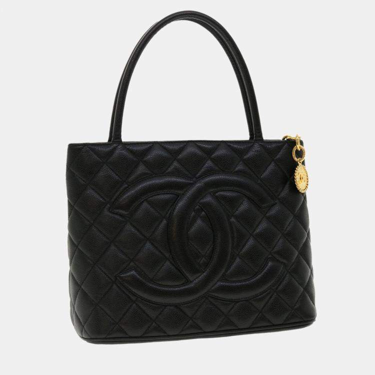 Chanel Black Quilted Caviar Leather Round Crossbody Bag Chanel | The Luxury  Closet