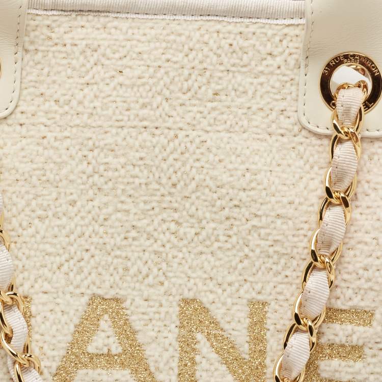 Pre Owned Chanel Cream Tweed and Leather Large Deauville Bag