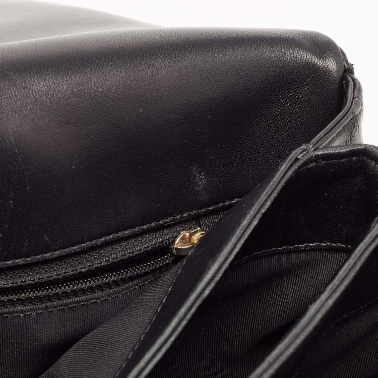Pre Owned Chanel Black Quilted Leather Flap Top Handle Bag