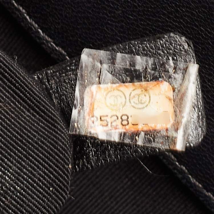 Pre Owned Chanel Black Quilted Leather Flap Top Handle Bag