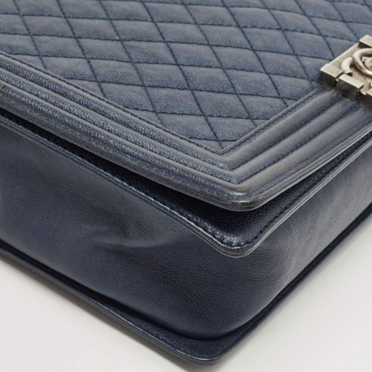 Pre Owned Chanel Navy Blue Quilted Leather Large Boy Flap Bag