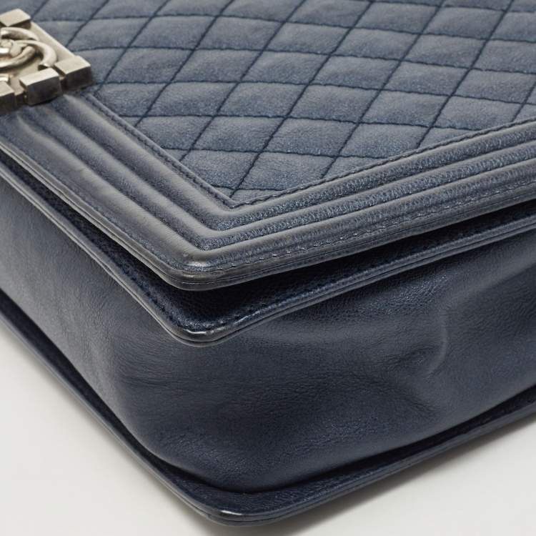 Pre Owned Chanel Navy Blue Quilted Leather Large Boy Flap Bag