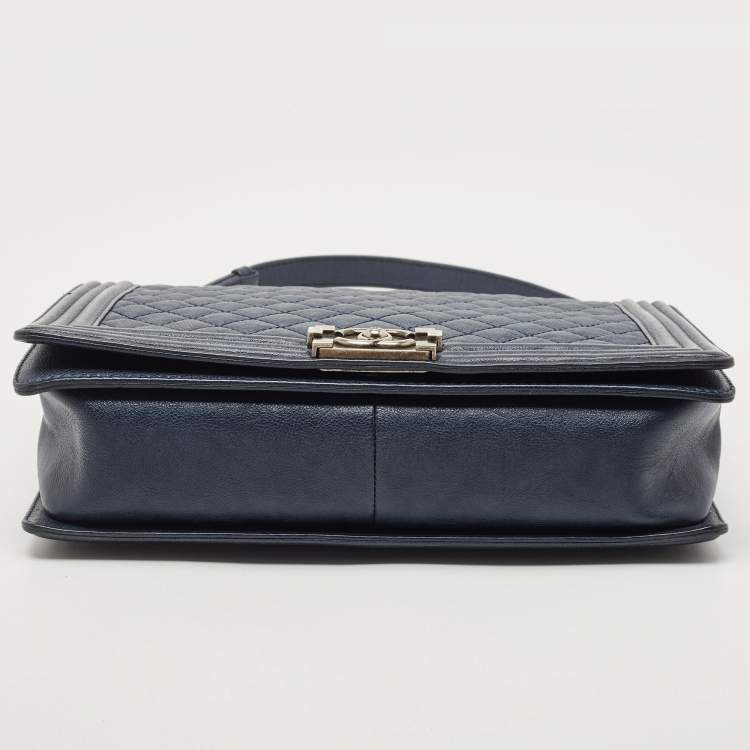 Pre Owned Chanel Navy Blue Quilted Leather Large Boy Flap Bag