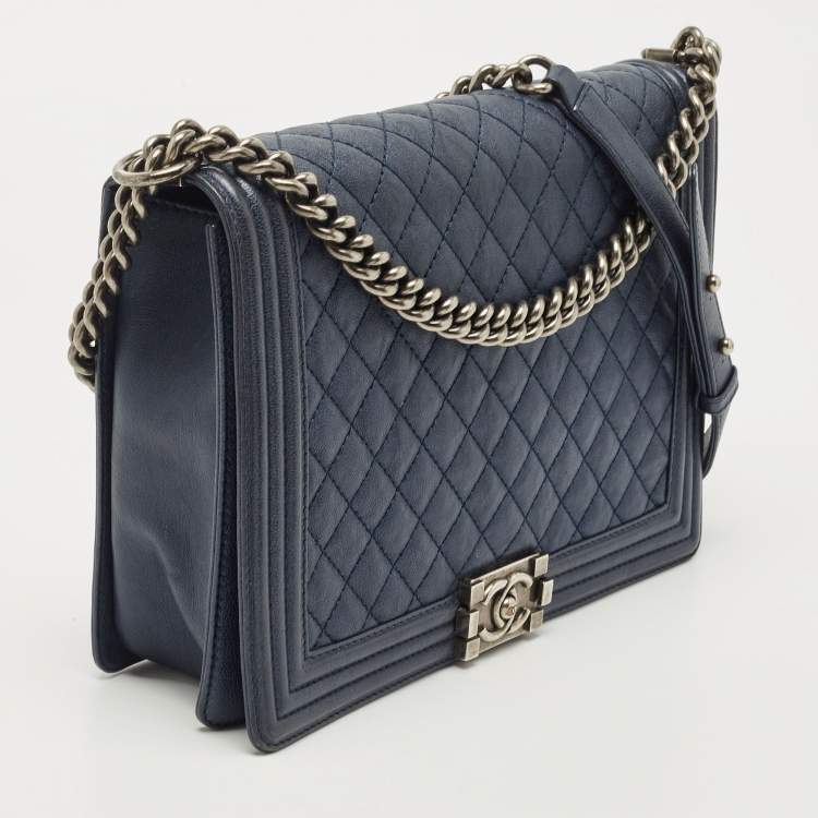 Pre Owned Chanel Navy Blue Quilted Leather Large Boy Flap Bag