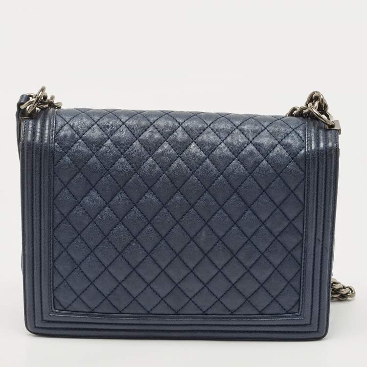 Pre Owned Chanel Navy Blue Quilted Leather Large Boy Flap Bag