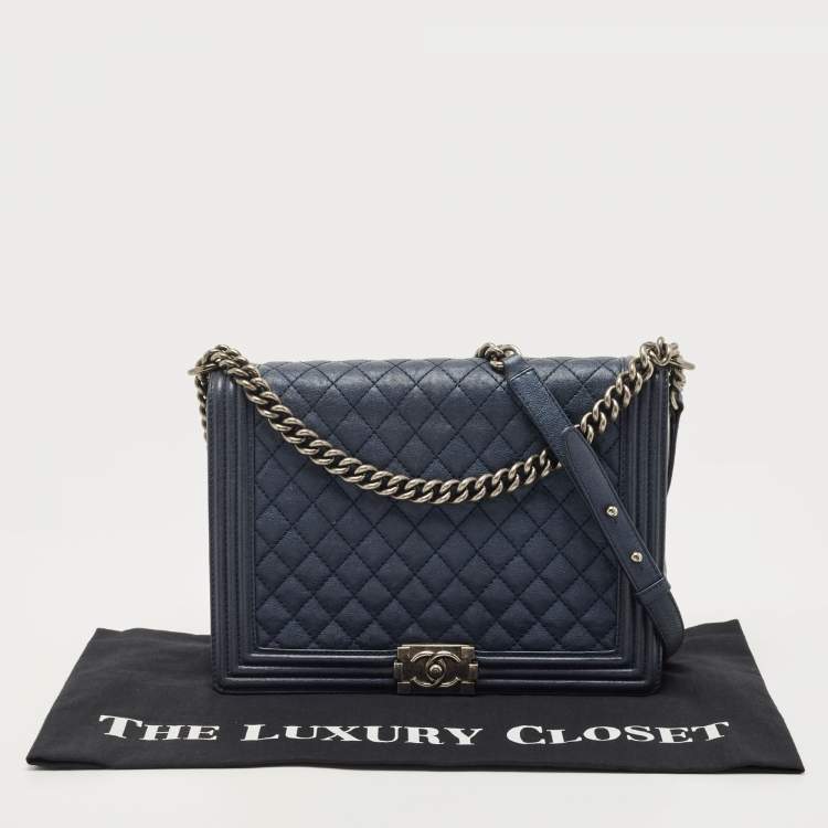 Pre Owned Chanel Navy Blue Quilted Leather Large Boy Flap Bag