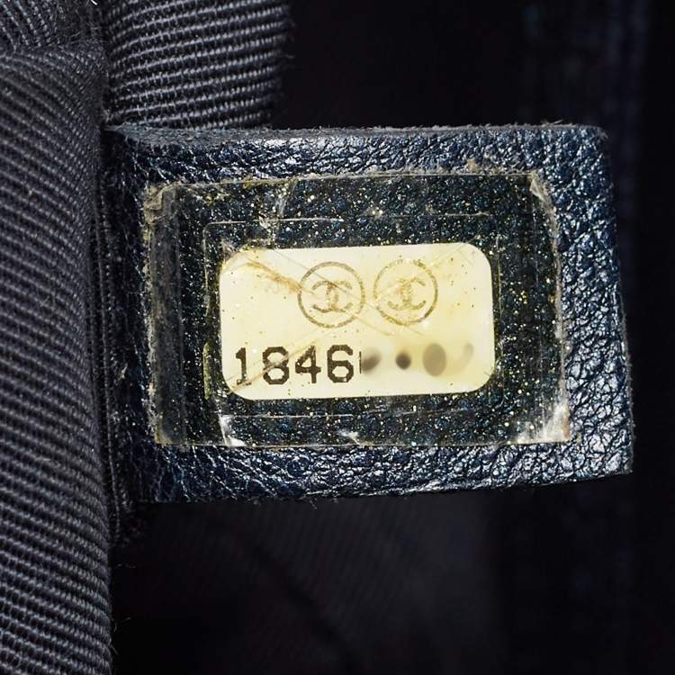 Pre Owned Chanel Navy Blue Quilted Leather Large Boy Flap Bag