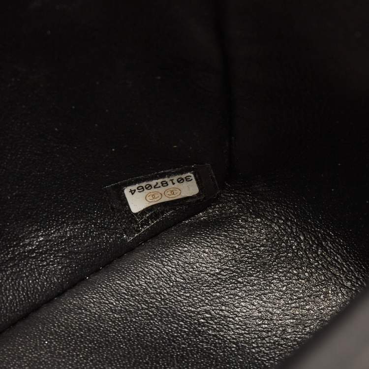 Pre Owned Chanel Black Quilted Leather New Mini Classic Flap Bag