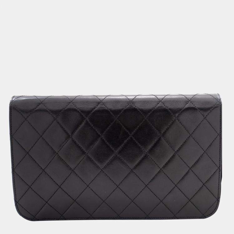 Pre Owned Chanel Black Leather Classic Flap Bag