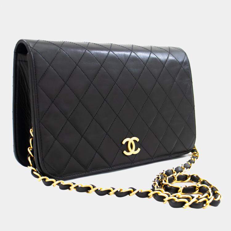 Pre Owned Chanel Black Leather Classic Flap Bag