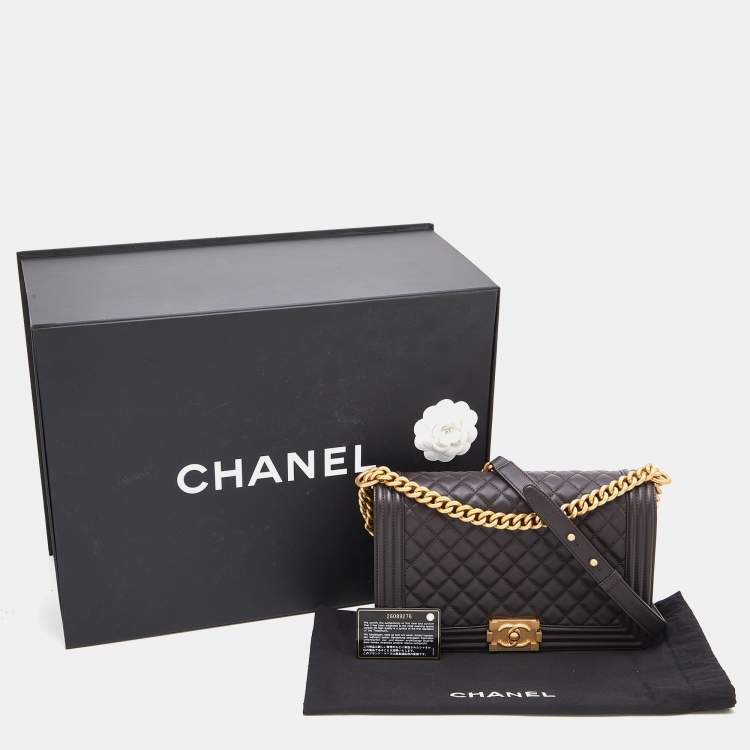 Pre Owned Chanel Brown Quilted Leather New Medium Boy Flap Bag