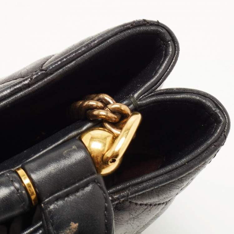 Pre Owned Chanel Black Quilted Leather Gold Bar Top Handle Bag