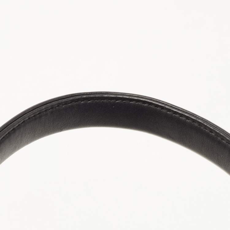 Pre Owned Chanel Black Quilted Leather Gold Bar Top Handle Bag