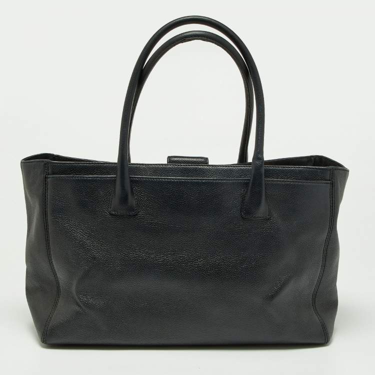 Pre Owned Chanel Black Leather Cerf Shopper Tote