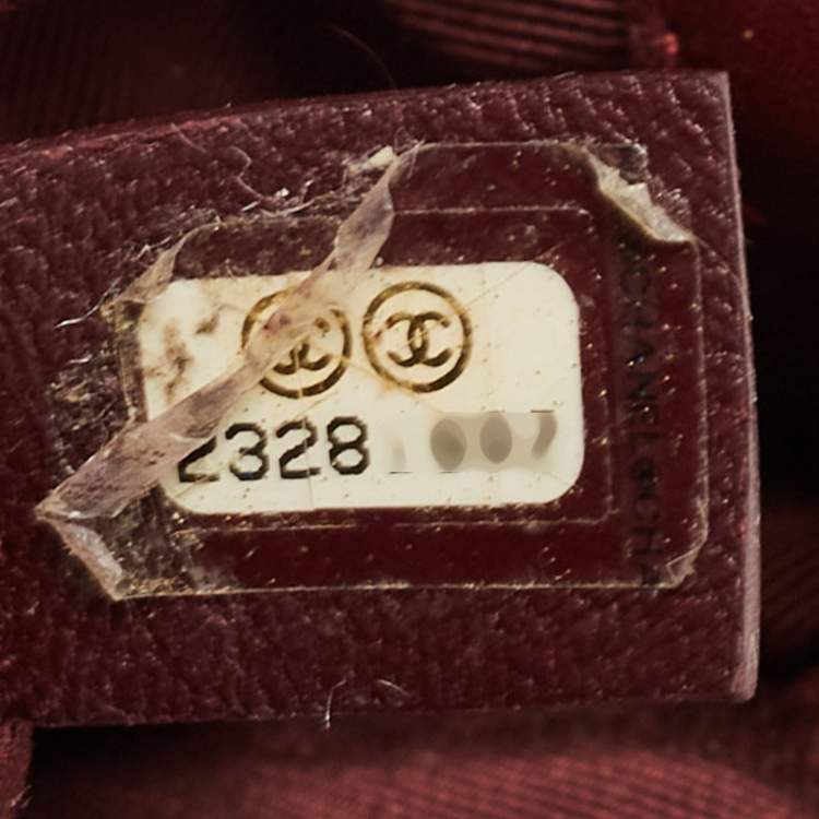 Pre Owned Chanel Burgundy Quilted Leather Gold Bar Top Handle Bag