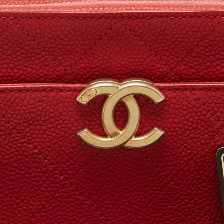 Pre Owned Chanel Red Quilted Caviar Leather Chic Affinity Belt Bag