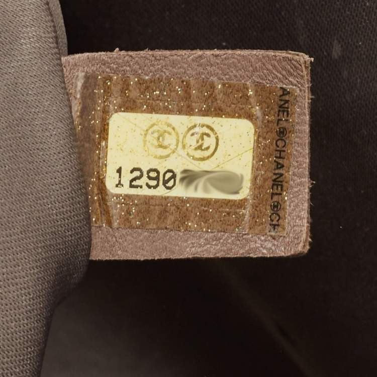 Pre Owned Chanel Dark Red Vinyl Rock in Moscou Hobo