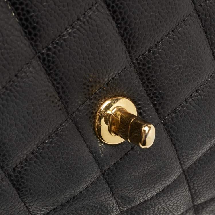 Pre Owned Chanel Black Quilted Caviar Leather Jumbo Classic Single Flap Bag