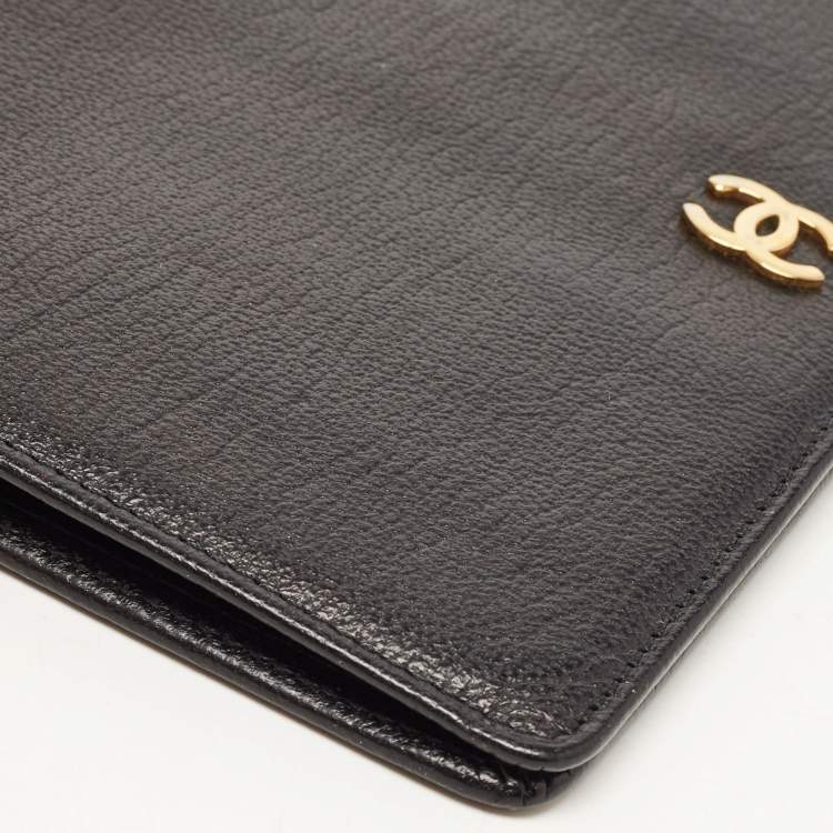 Pre Owned Chanel Black Leather CC Bifold Wallet