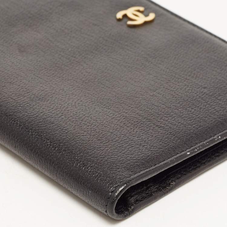 Pre Owned Chanel Black Leather CC Bifold Wallet