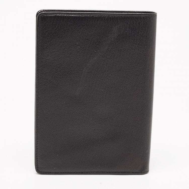 Pre Owned Chanel Black Leather CC Bifold Wallet