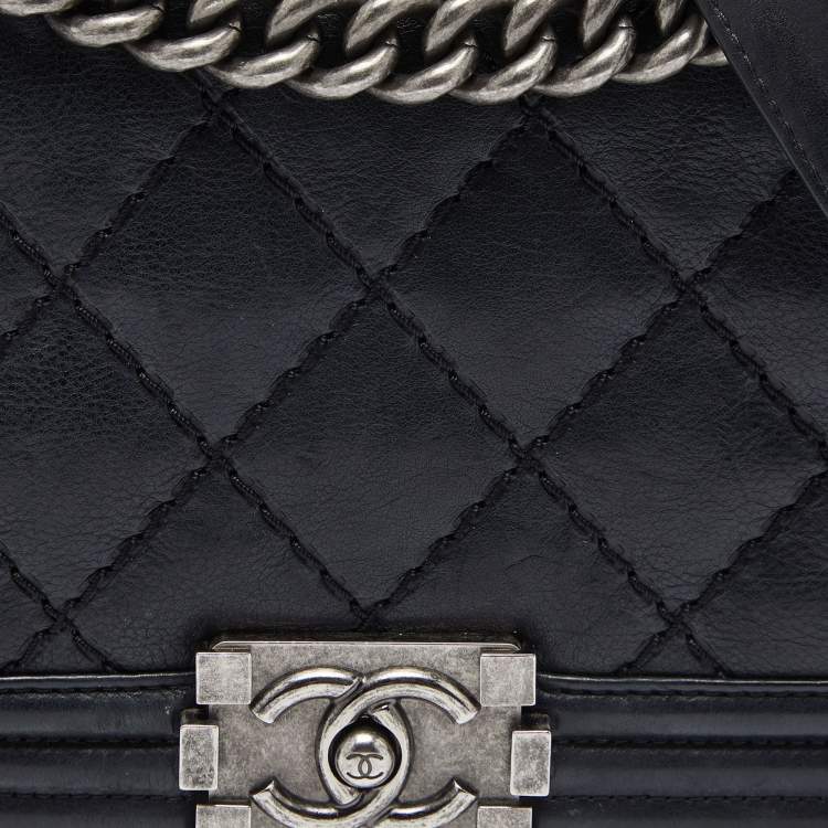Pre Owned Chanel Black Quilted Leather Medium Double Stitch Boy Flap Bag