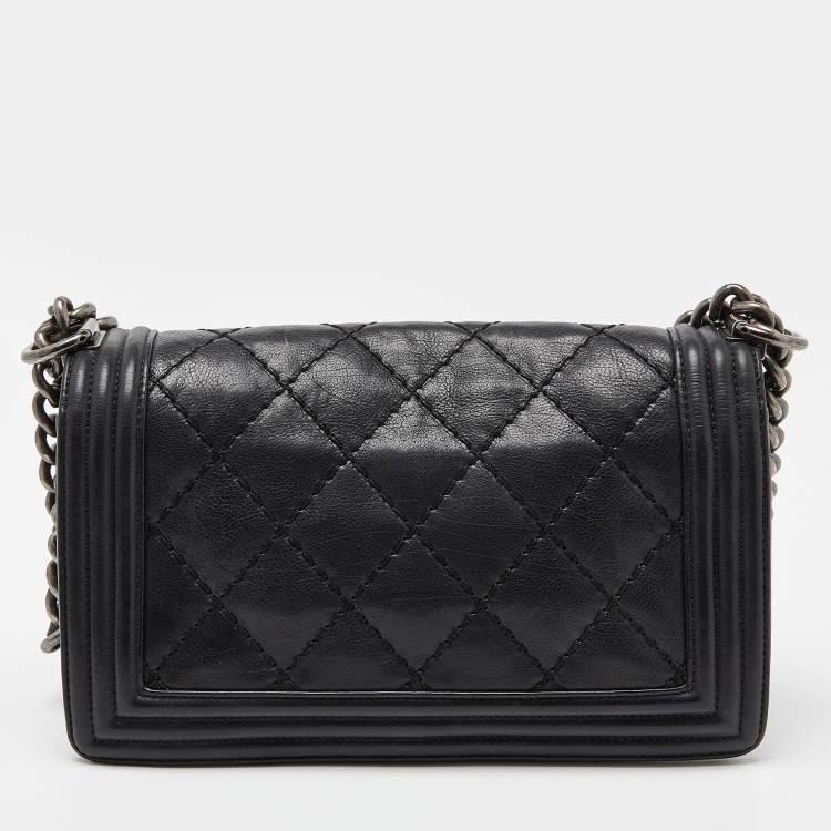 Pre Owned Chanel Black Quilted Leather Medium Double Stitch Boy Flap Bag