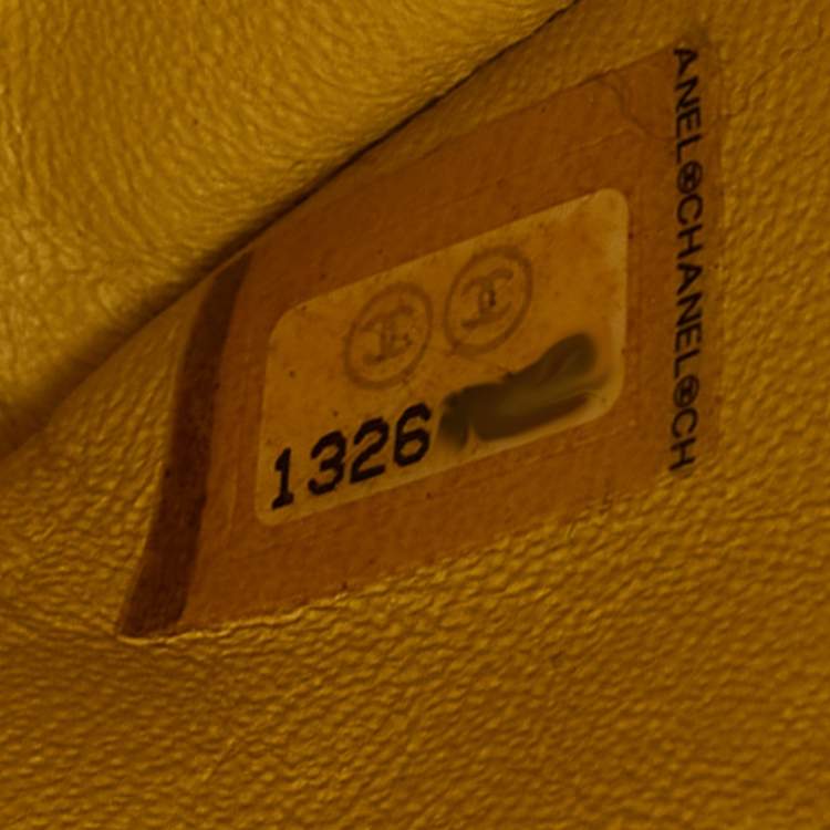 Pre Owned Chanel Yellow Quilted Caviar Leather Maxi Classic Single Flap Bag