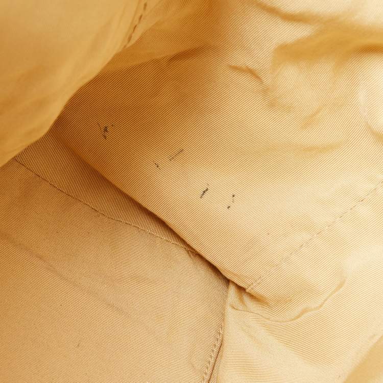 Pre Owned Chanel Beige Leather Cerf Shopper Tote