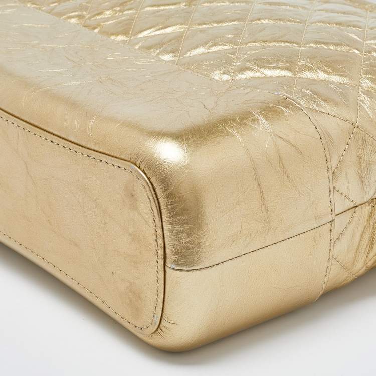 Pre Owned Chanel Gold Quilted Leather Medium Gabrielle Hobo 