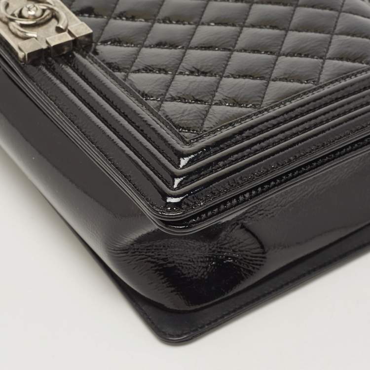 Pre Owned Chanel Black Quilted Patent Leather New Medium Boy Flap Bag