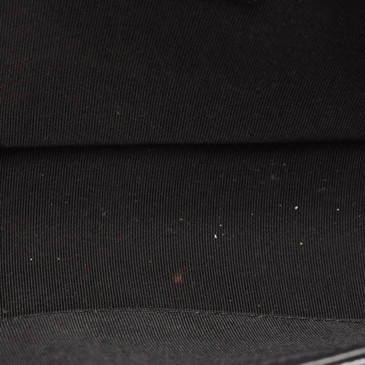 Pre Owned Chanel Black Quilted Patent Leather New Medium Boy Flap Bag