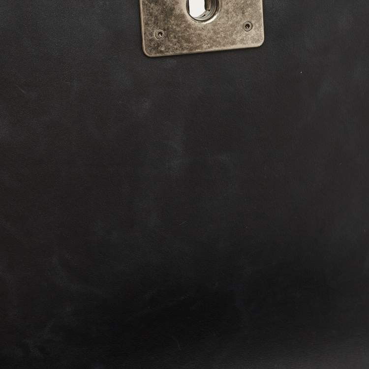 Pre Owned Chanel Black Quilted Patent Leather New Medium Boy Flap Bag