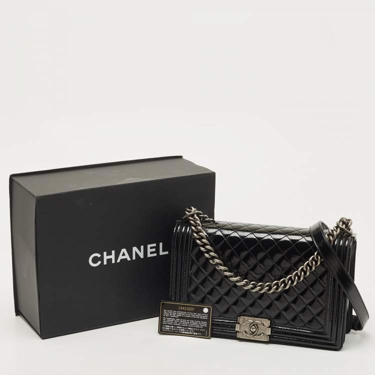 Pre Owned Chanel Black Quilted Patent Leather New Medium Boy Flap Bag
