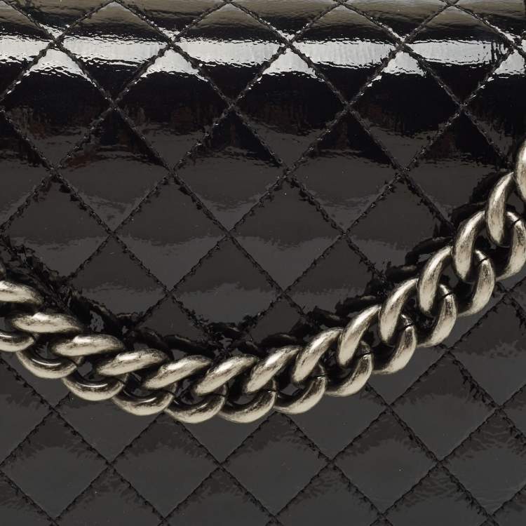 Pre Owned Chanel Black Quilted Patent Leather New Medium Boy Flap Bag