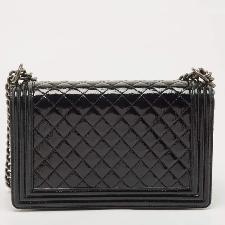 Pre Owned Chanel Black Quilted Patent Leather New Medium Boy Flap Bag