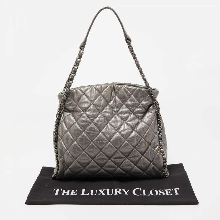 Pre Owned Chanel Grey Quilted Leather Chain Me Hobo