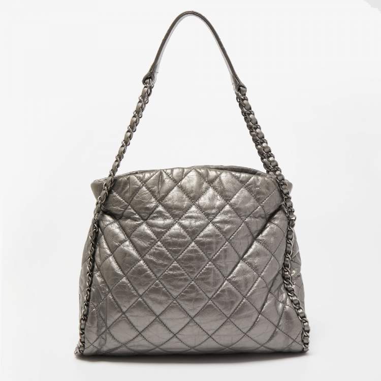 Pre Owned Chanel Grey Quilted Leather Chain Me Hobo